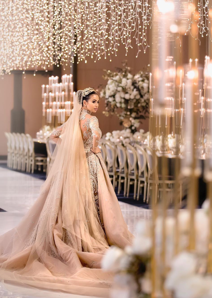 Thumbnail: Gold Candelabra