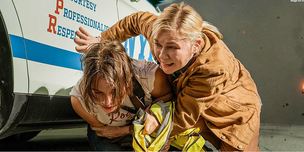 Lee y Jessie justo después de un atentado suicida, reminiscente de las formas de resitencia de algunos combatientes de las guerras del medio oriente.