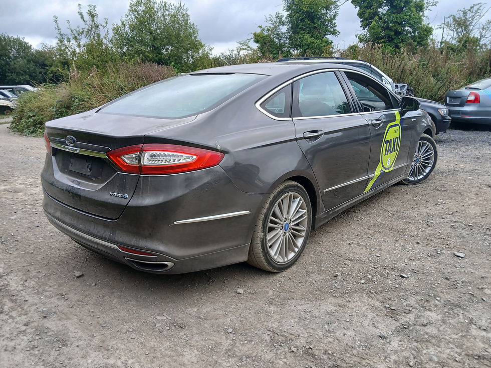 Thumbnail: Grey Ford Mondeo salvage parts