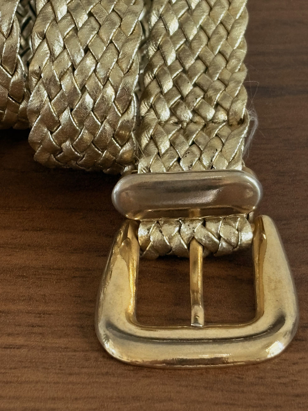 תמונה ממוזערת: Handmade golden vintage belt