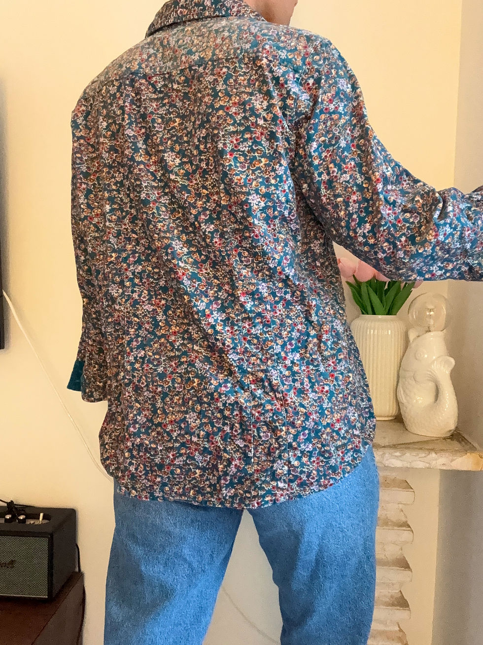 תמונה ממוזערת: Corduroy flowers blouse 