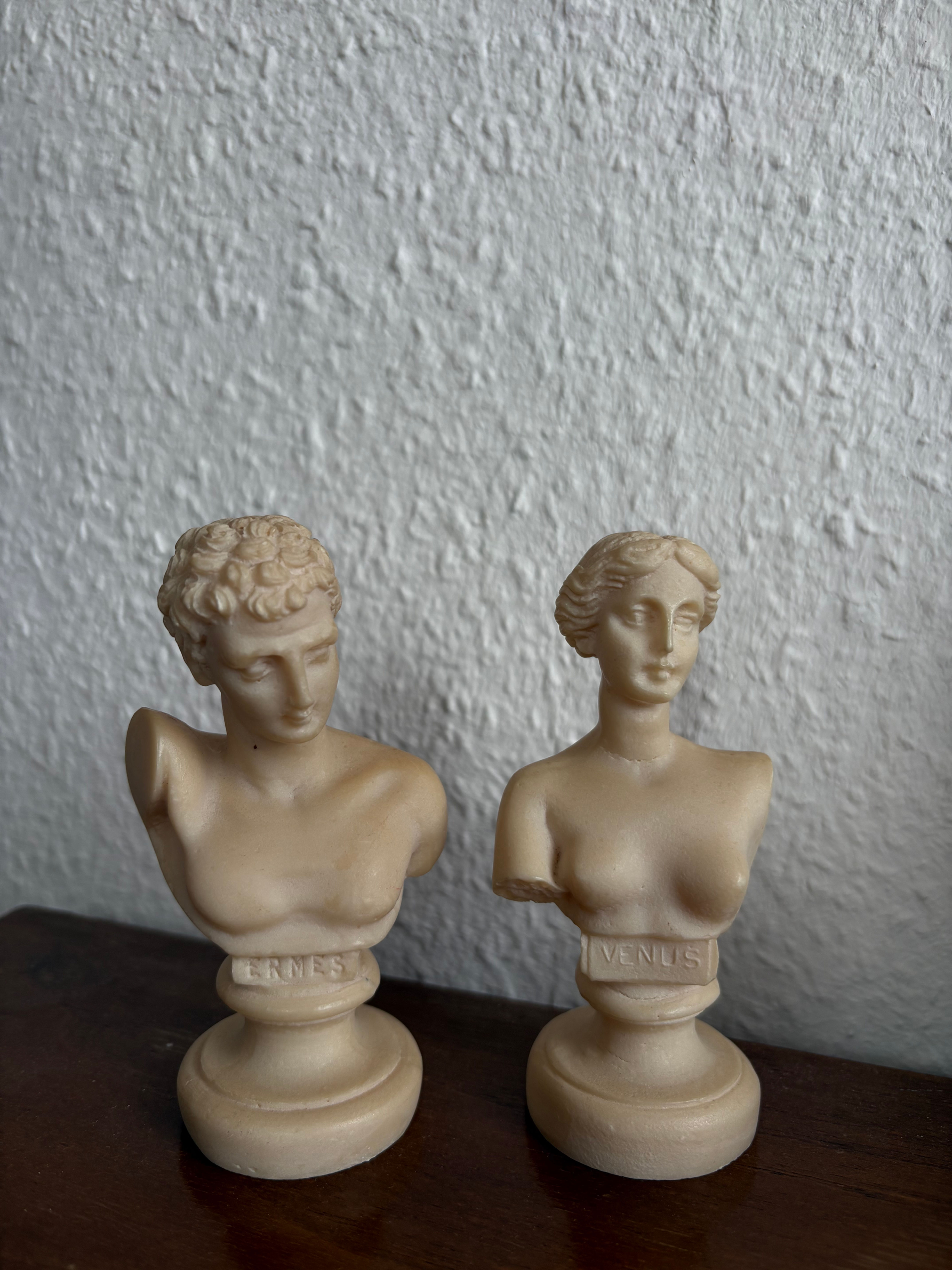Ermes small statue