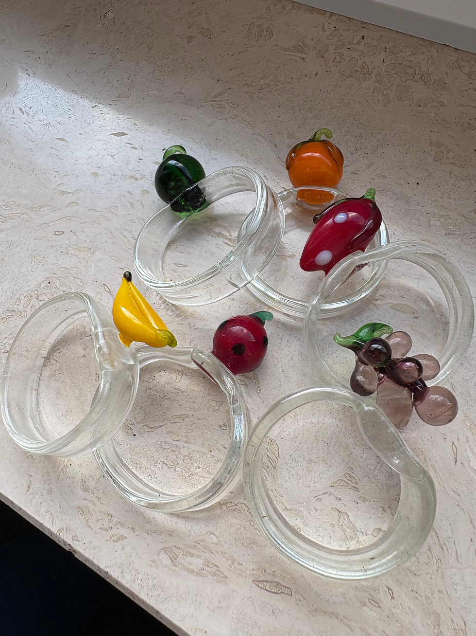תמונה ממוזערת: Fruit glass napkin hugs