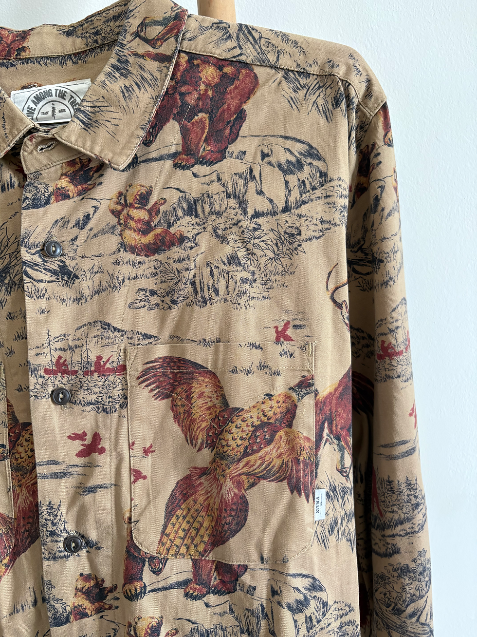 תמונה ממוזערת: Animals Vancouver island blouse