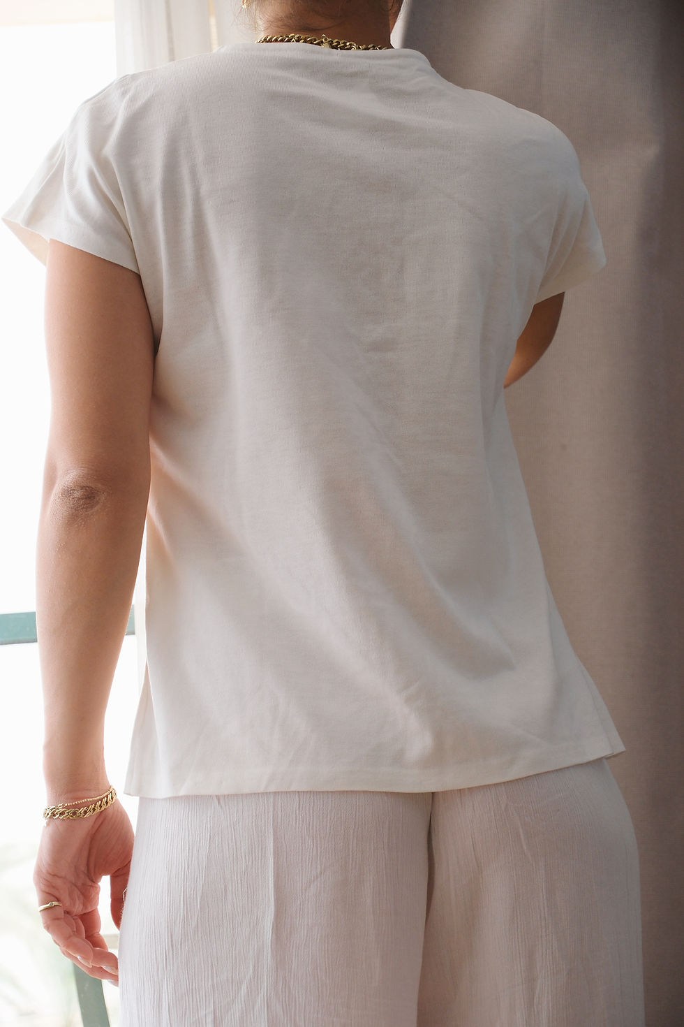 תמונה ממוזערת: Cute embroidery top