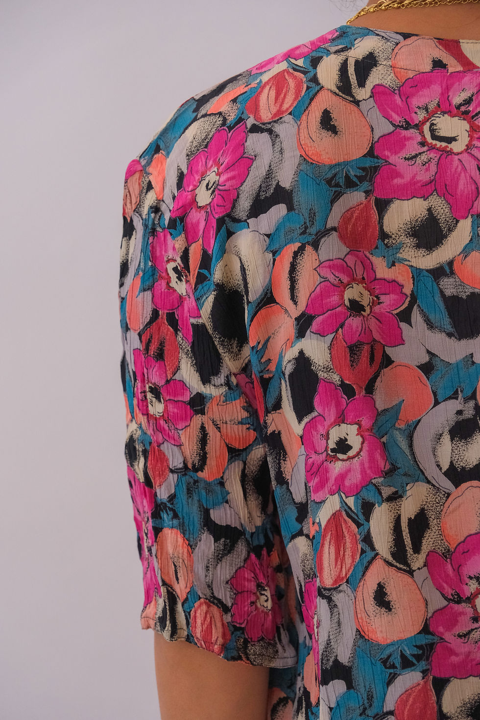 תמונה ממוזערת: Floral top Italy