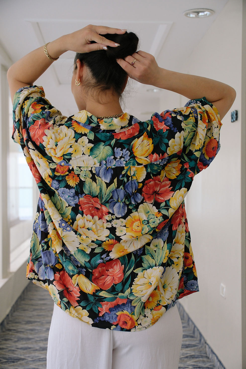 תמונה ממוזערת: Italian floral blouse