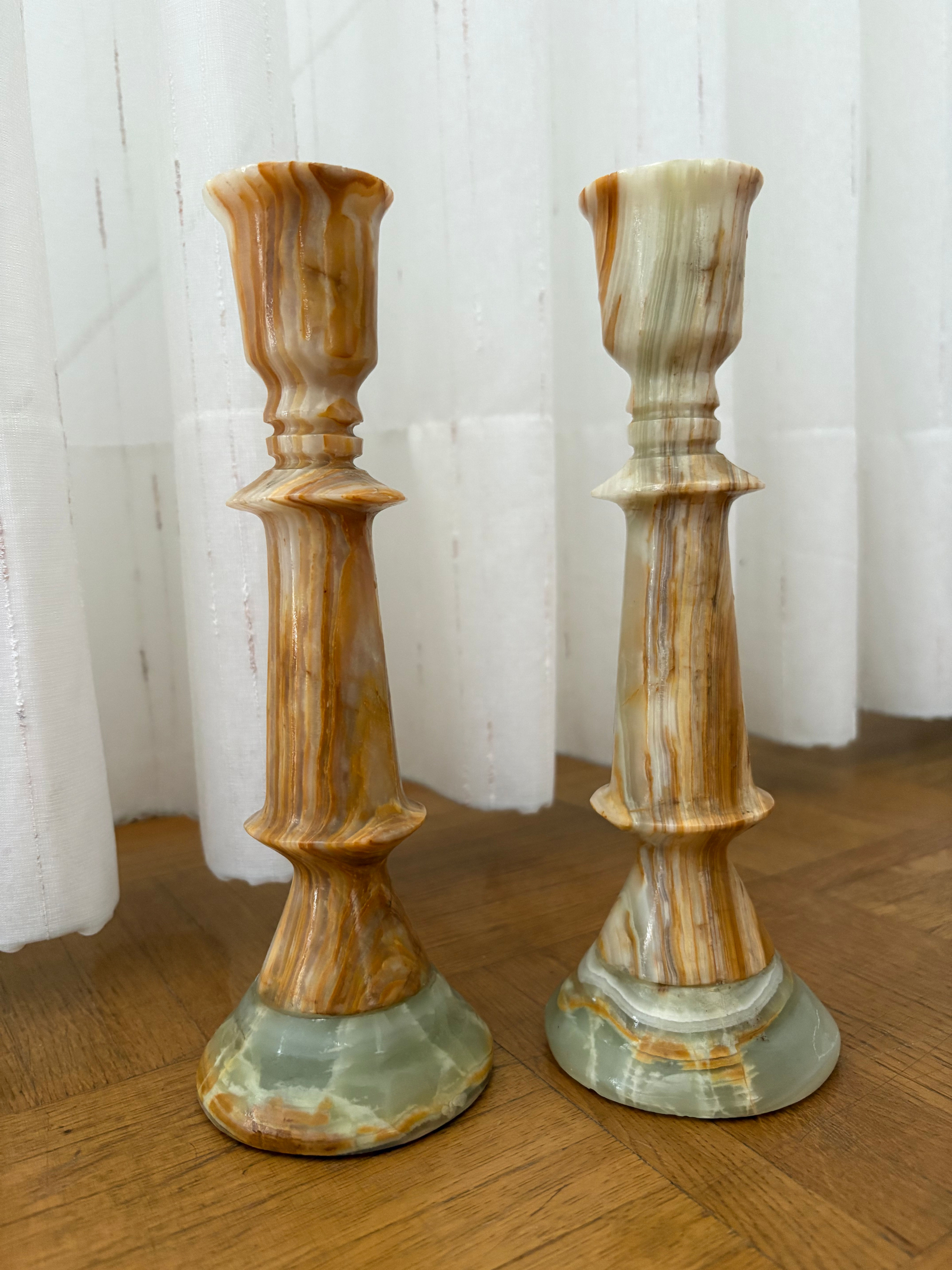 Onyx candle holders set