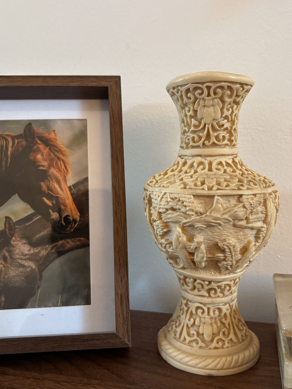 תמונה ממוזערת: Unique vintage vase