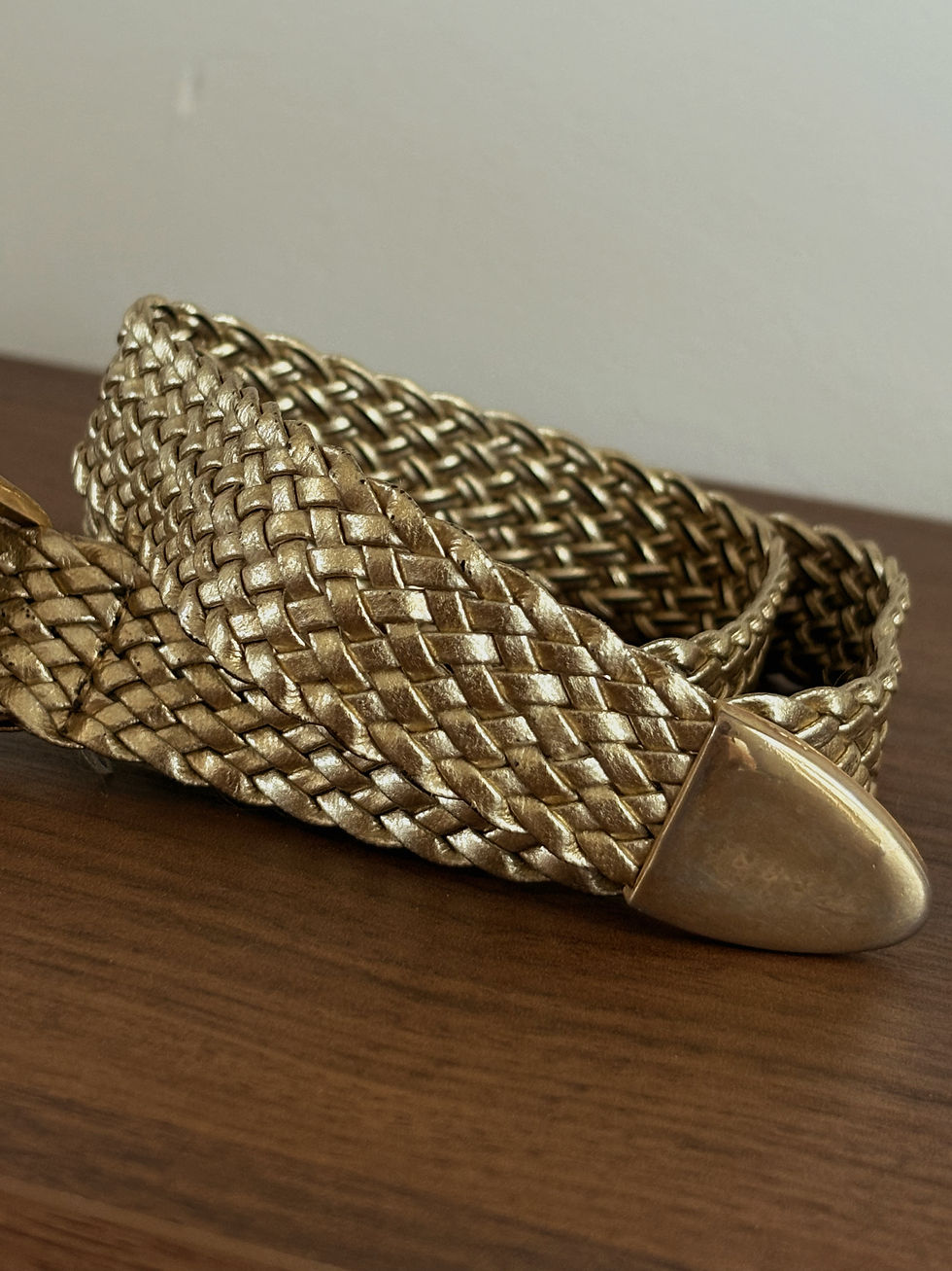 תמונה ממוזערת: Handmade golden vintage belt