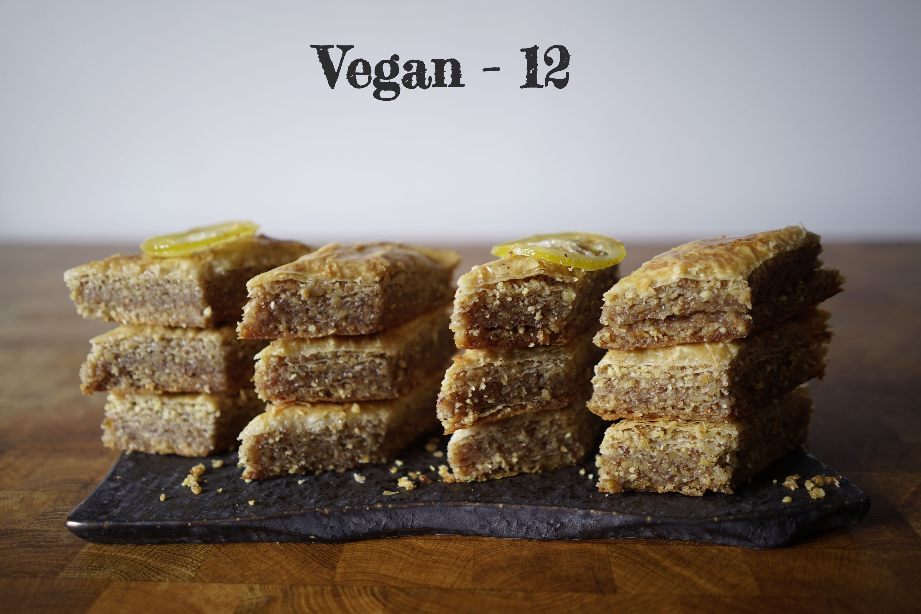 Vegan - 12 pieces walnut vegan baklava