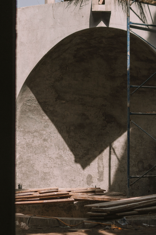 Curved plaster wall niche under construction in custom-built residence
