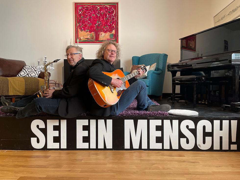 Sei ein Mensch