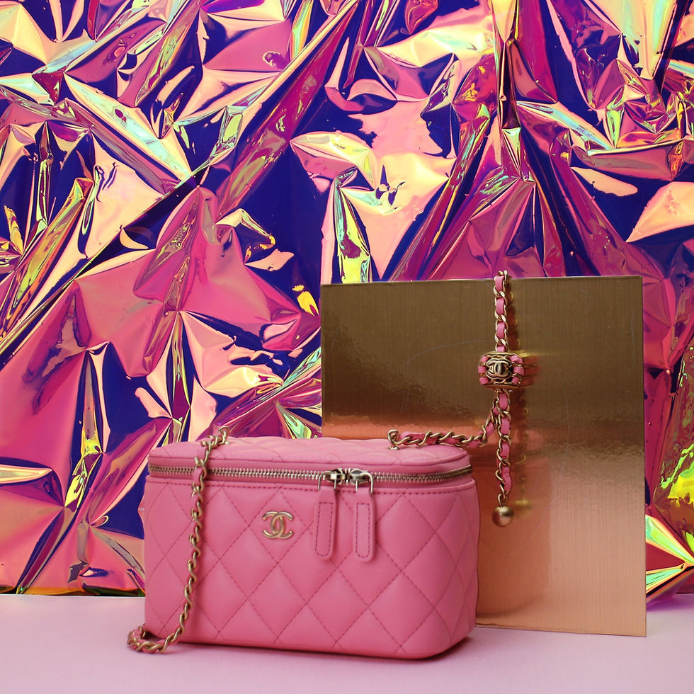 Chanel Long Vanity Pearl Crush (22s)