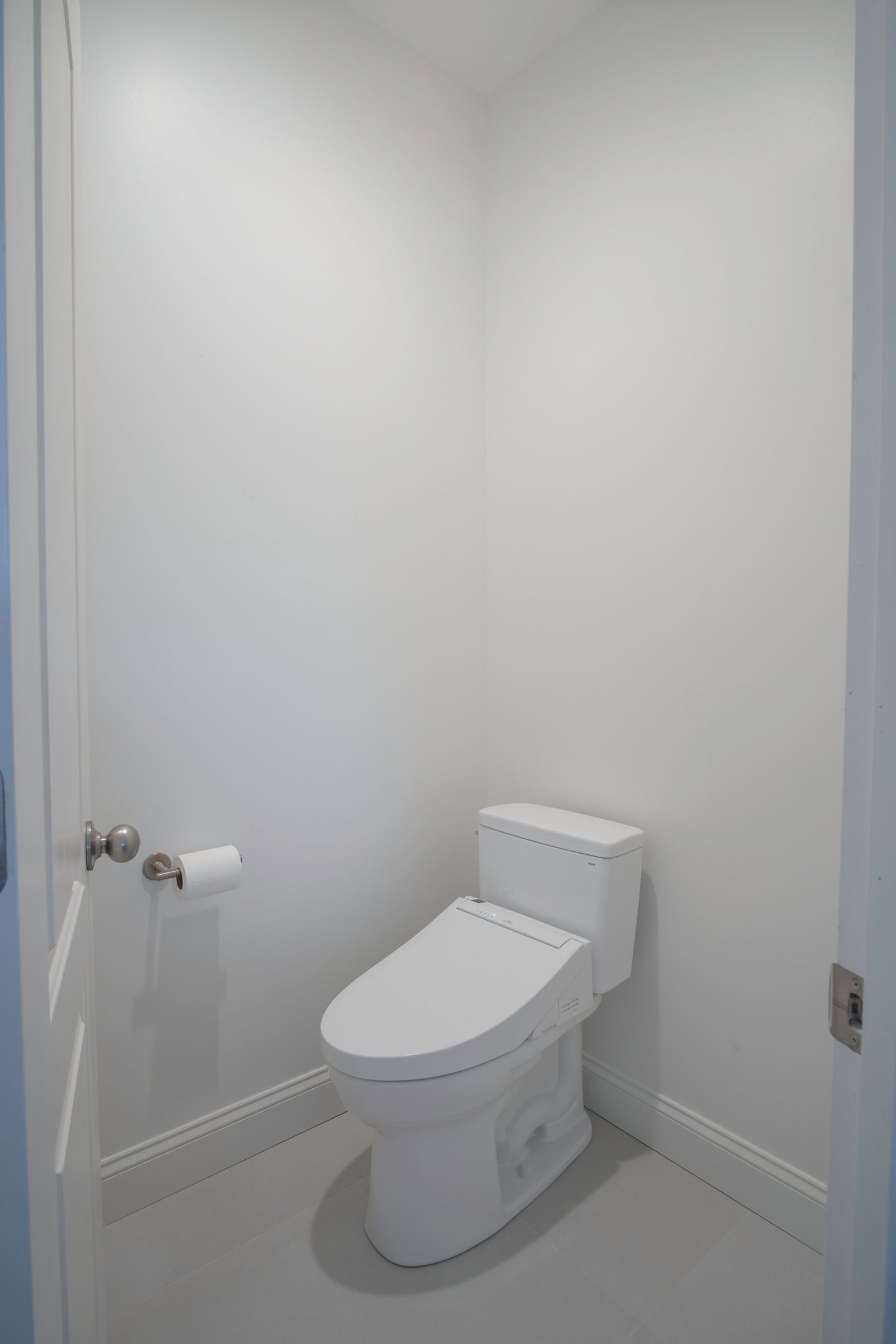 March-Master-Bath-10