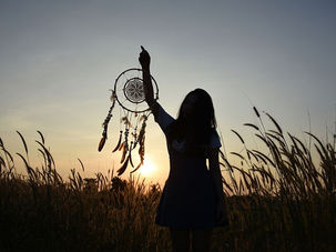 7 Steps to Overcome Challenges Facing Your Dreams