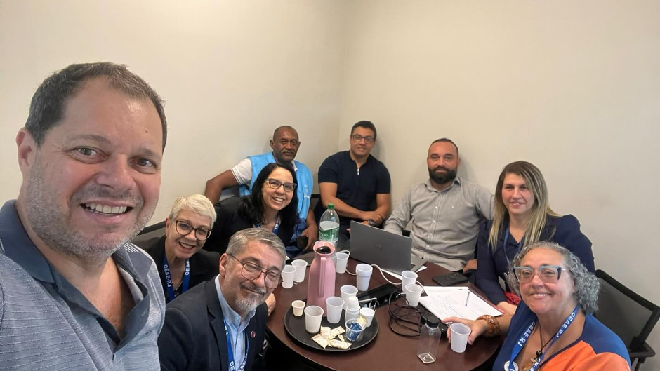 CEAE-RJ realiza reunião de alinhamento técnico na SEEDUC-RJ sobre prestações de contas do PNAE