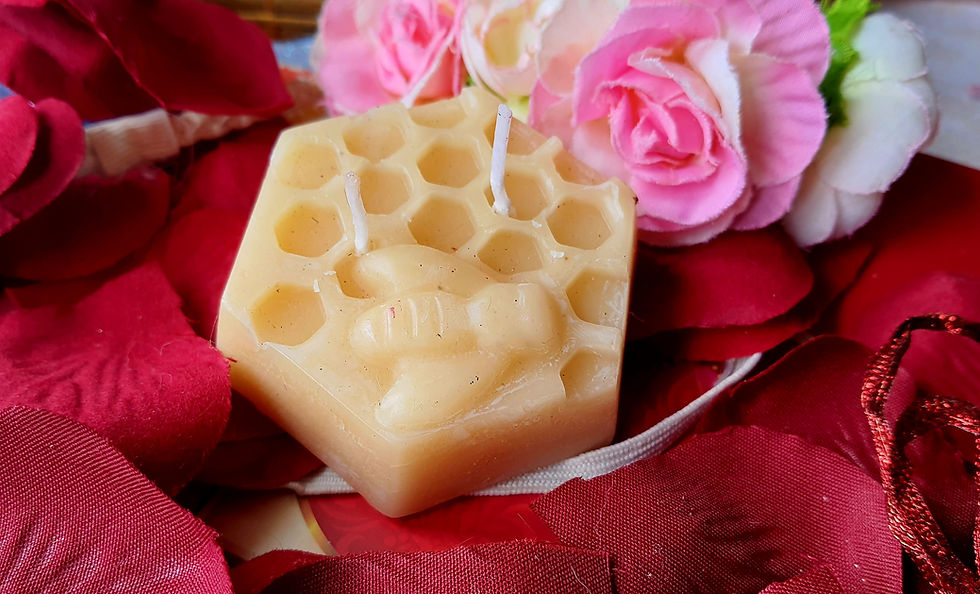 Miniature : Bougie nid d'abeille peinte à la main