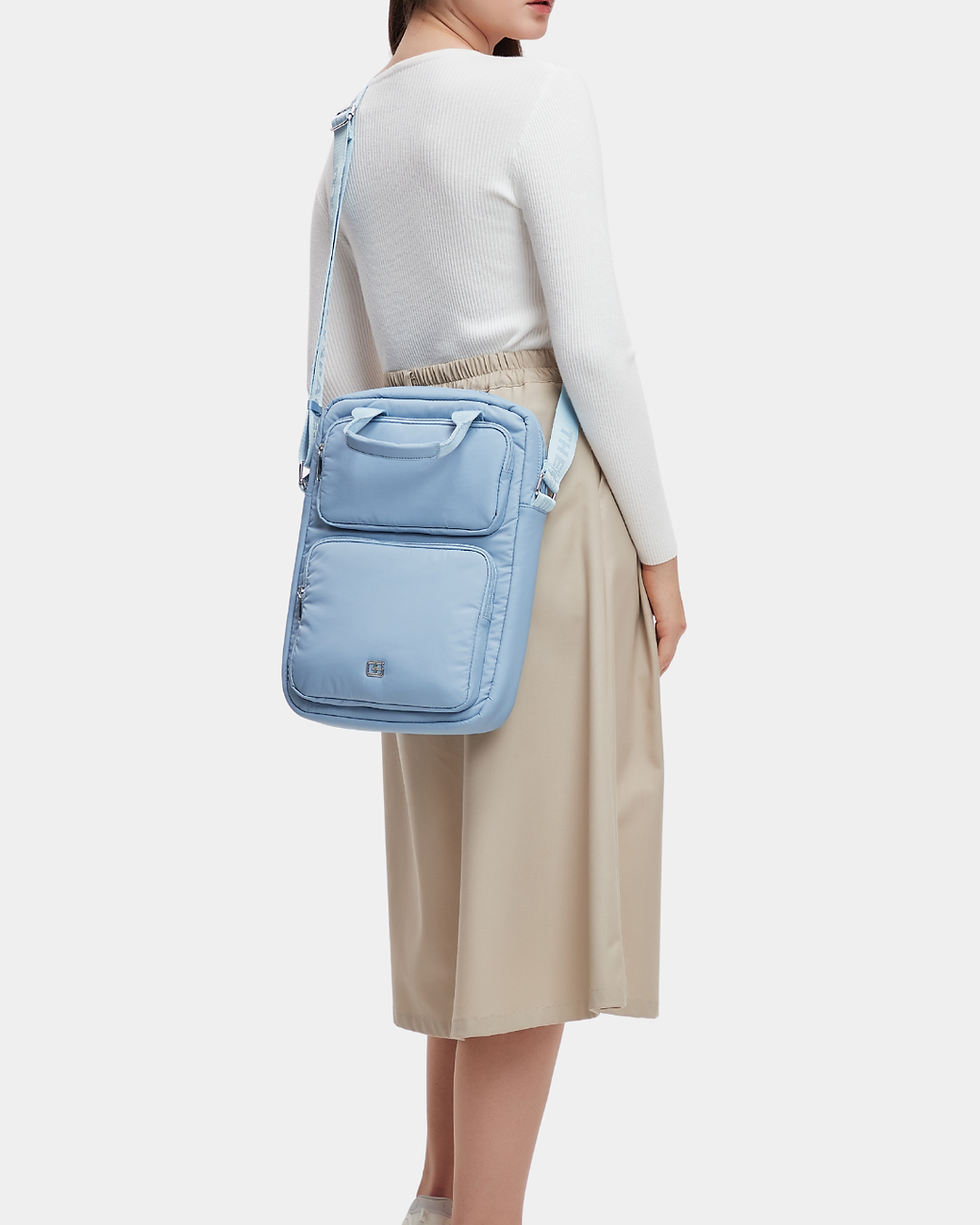 Thumbnail: Logan Puffer Laptop Bag (Ash Blue)