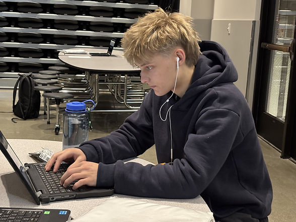 CHS Senior Parker Hollatz studies during Cocoa and Cram. Photo credit: Ingrid Stockman (11)