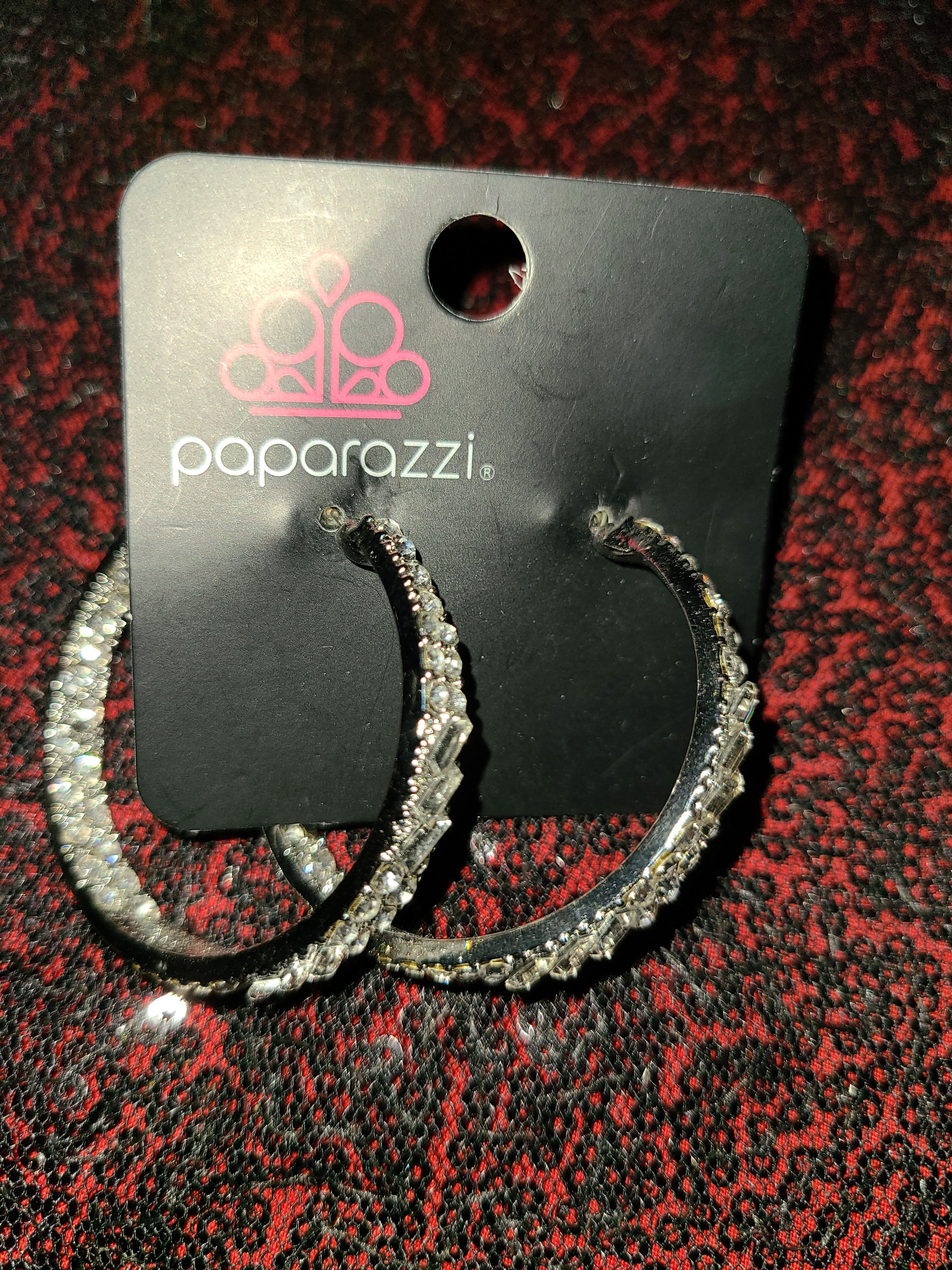 Glitz by Association