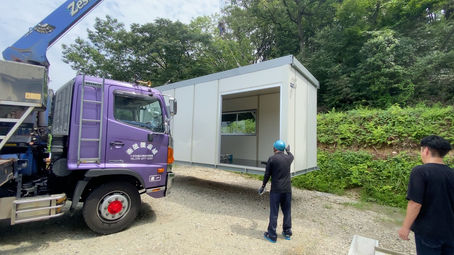 おとりあゆ販売所建設中