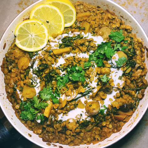Creamy Vegan Lentil Curry Recipe with Super Greens