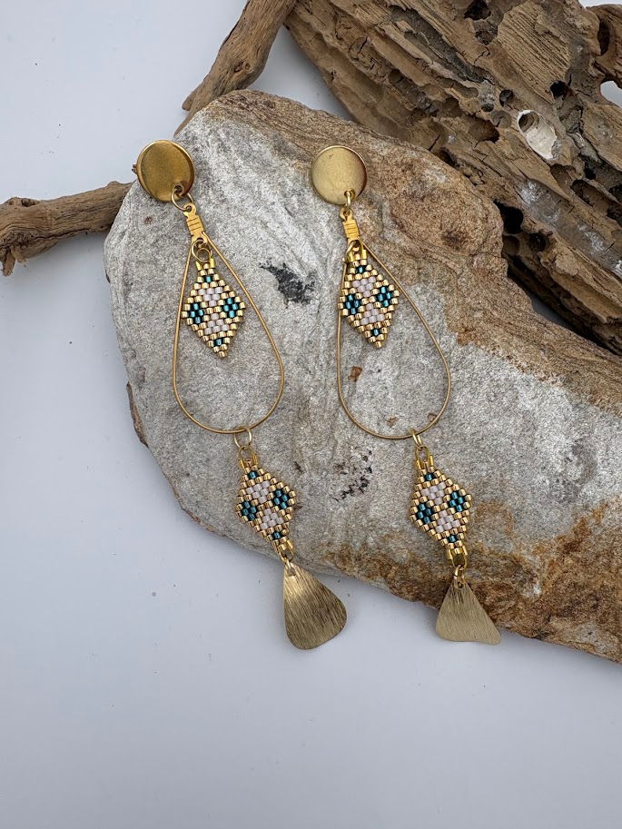 boucles d'oreilles akemi bijoux avec pampilles