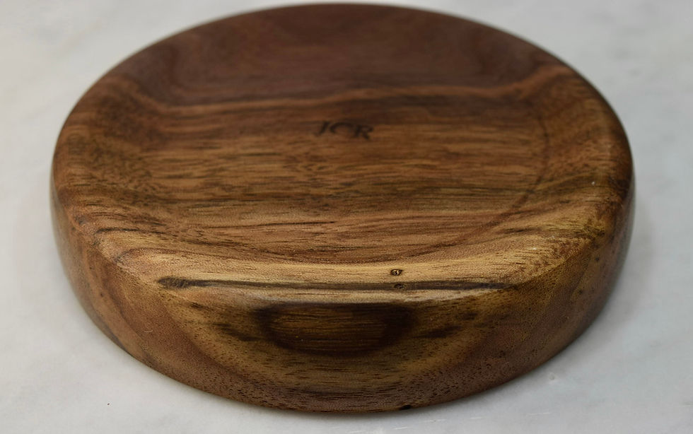 Thumbnail: Walnut dish