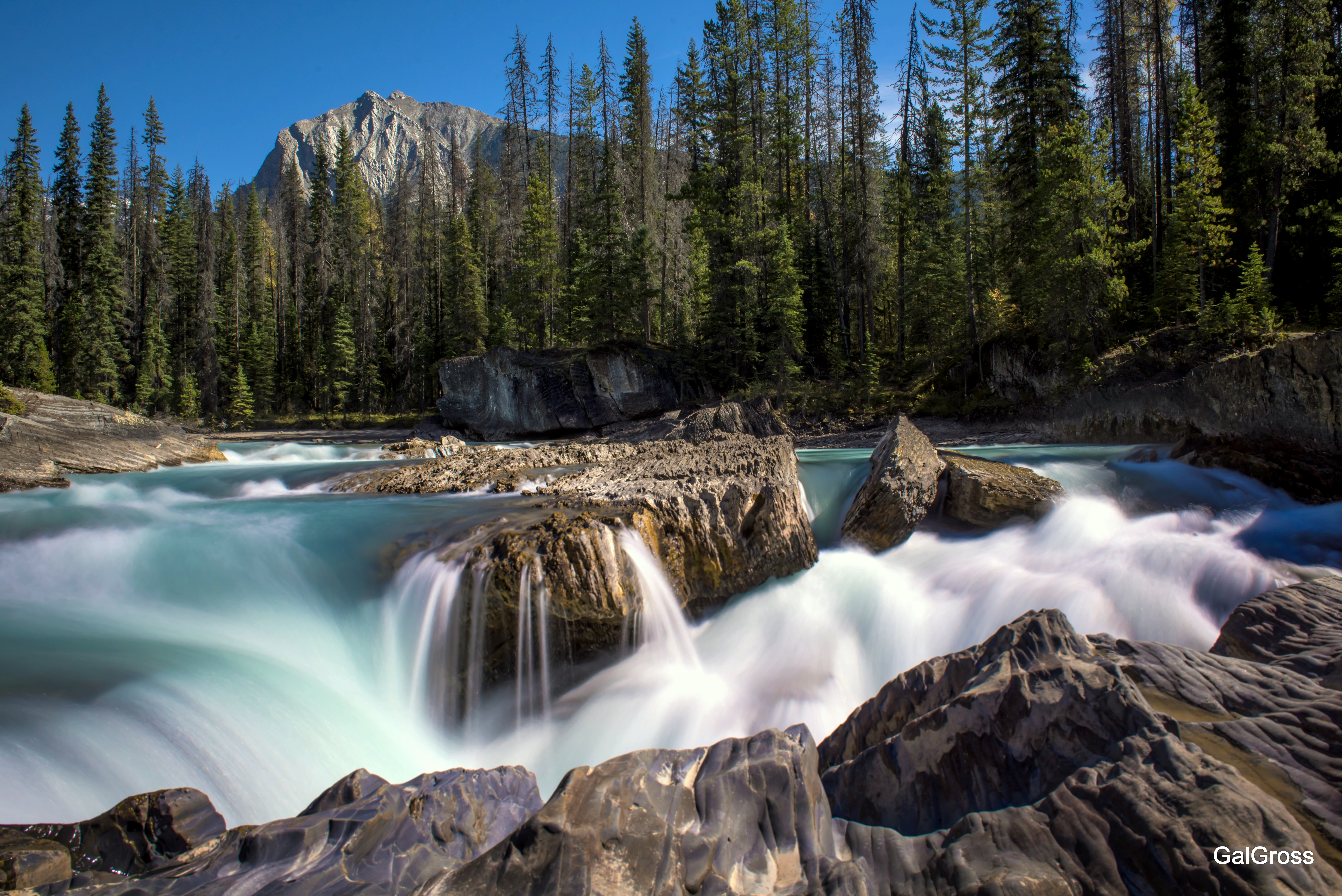 Natural bridge