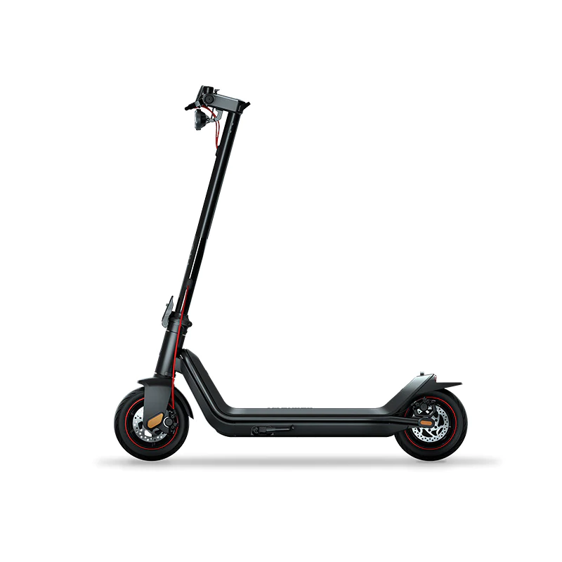 KQi3Max_SideLeft_800x.webp