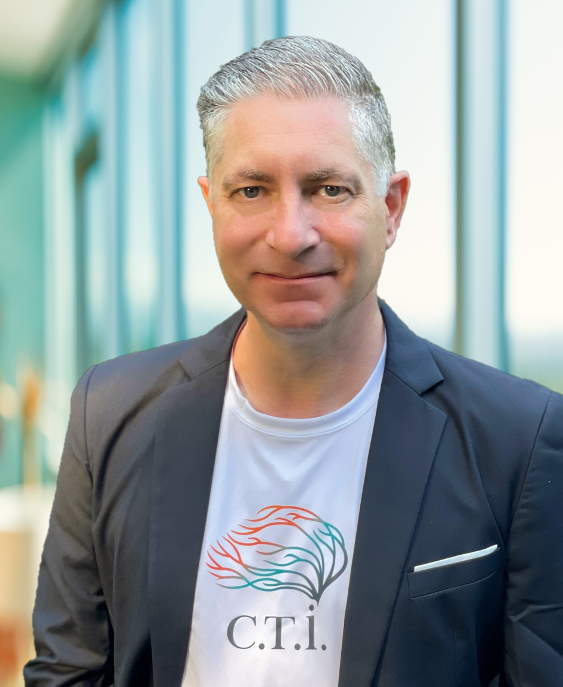Pearlman Headshot 2022.png