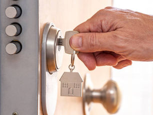 Residential Locksmith Service in Phoenix, AZ: Dependable Security Help for Your Home