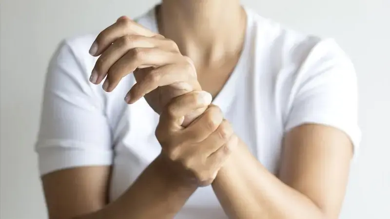 Cannabis Medicinal para Artrosis y Artritis: ¿Cómo puede ayudarte a aliviar el dolor?