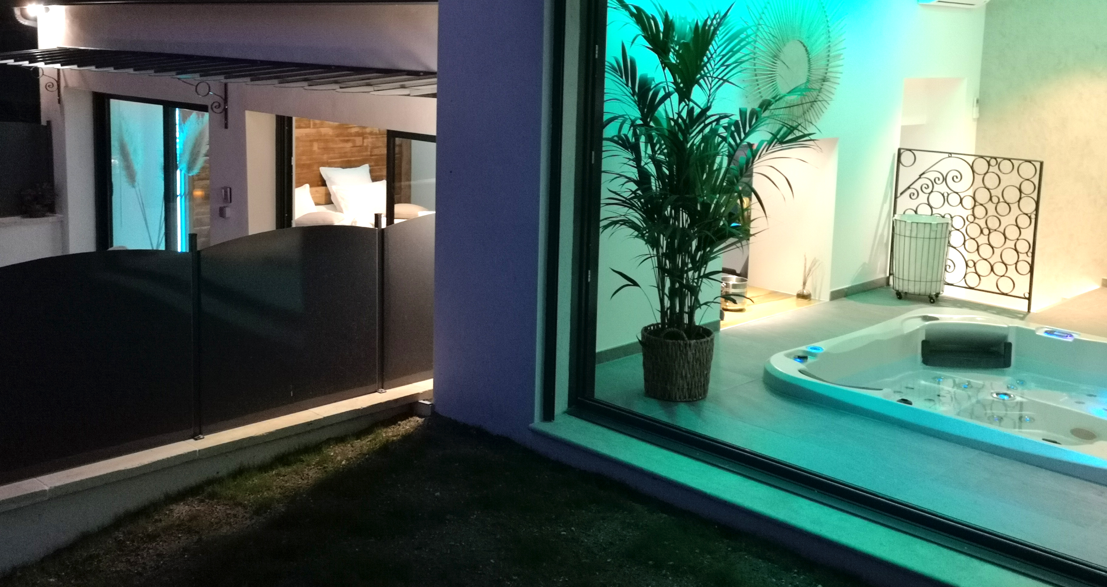 chambre SPA cocon d'amour en Provence