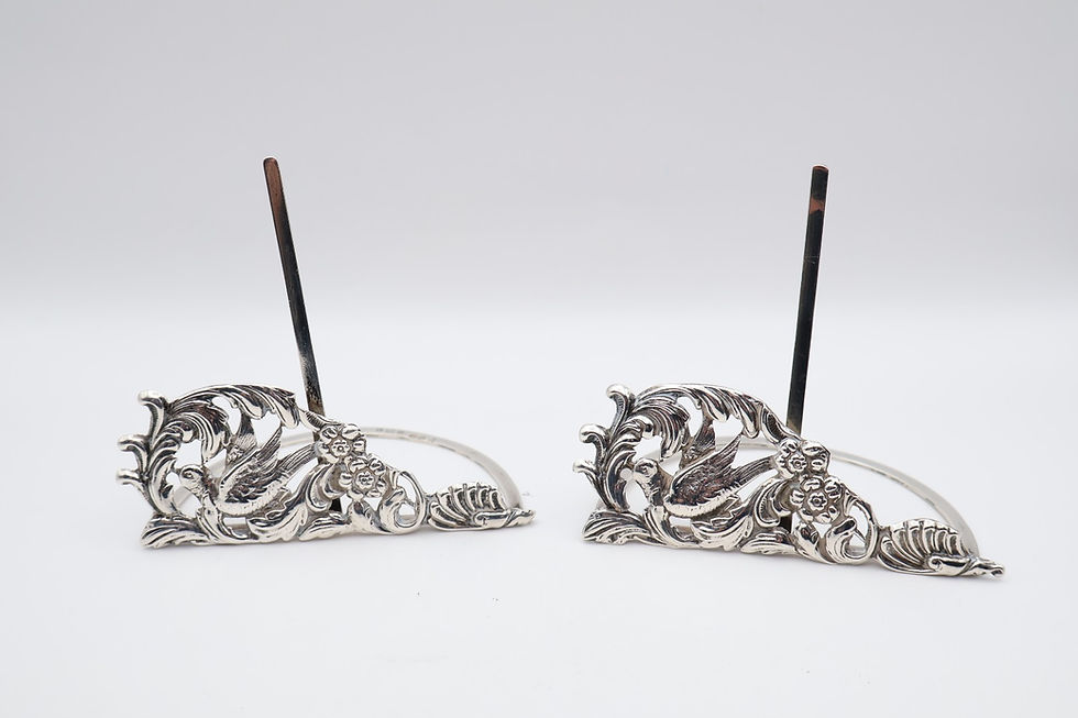 Thumbnail: Lovely Antique Sterling Silver Pair of Menu Holders Hallmarked Birmingham 1901