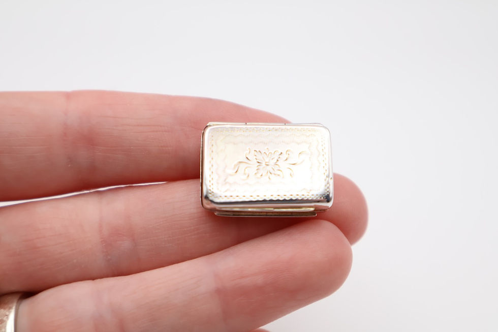 Thumbnail: Antique Georgian Sterling Silver Vinaigrette Hallmarked Birmingham 1825
