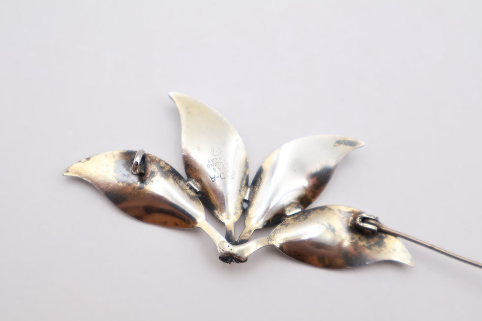 Thumbnail: Vintage Sterling Silver Guilloche Enamel Leaf Brooch Stamped 925 David Anderson