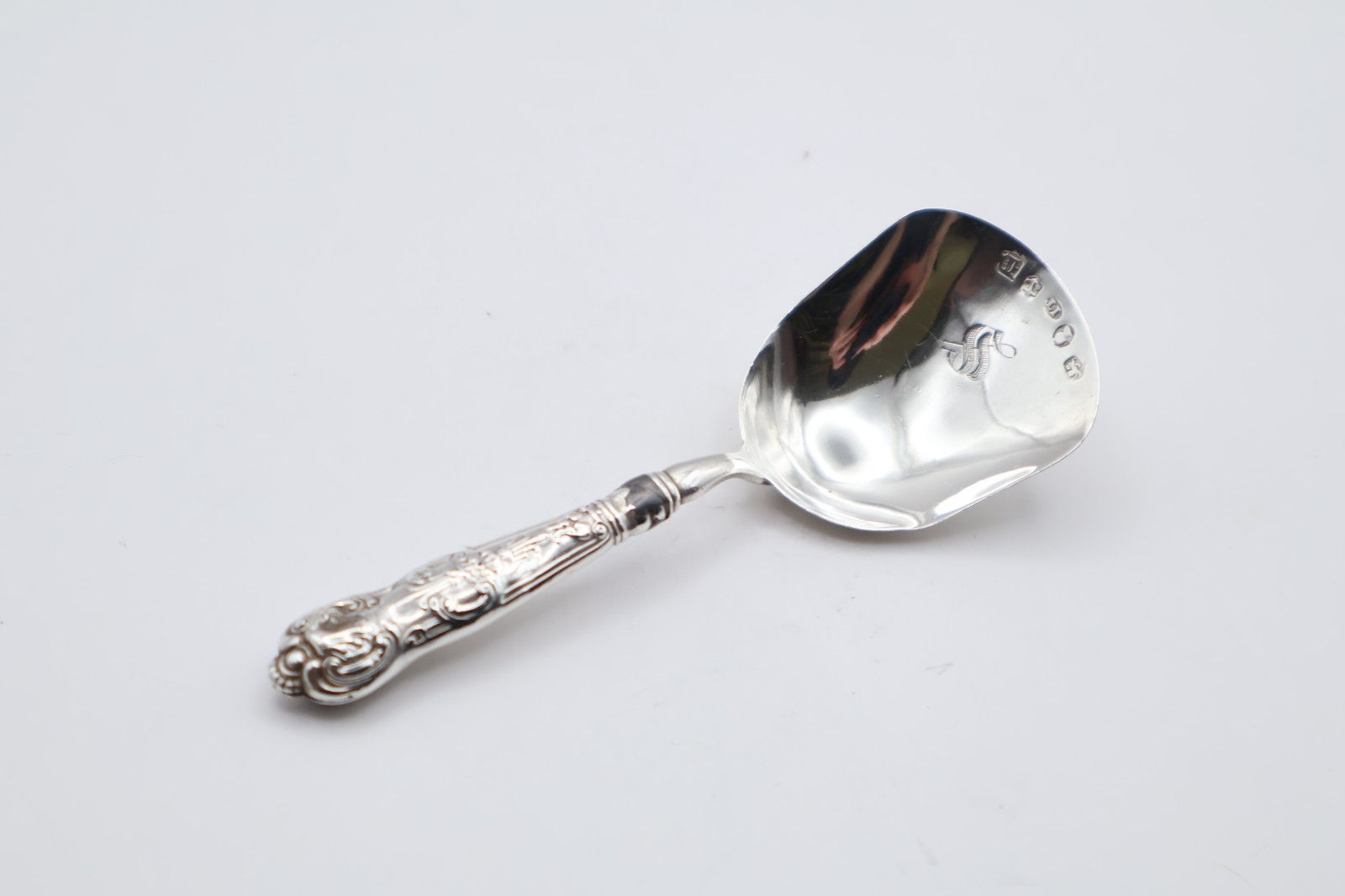 Antique Victorian Sterling Silver Caddy Spoon Hallmarked Birmingham 1827
