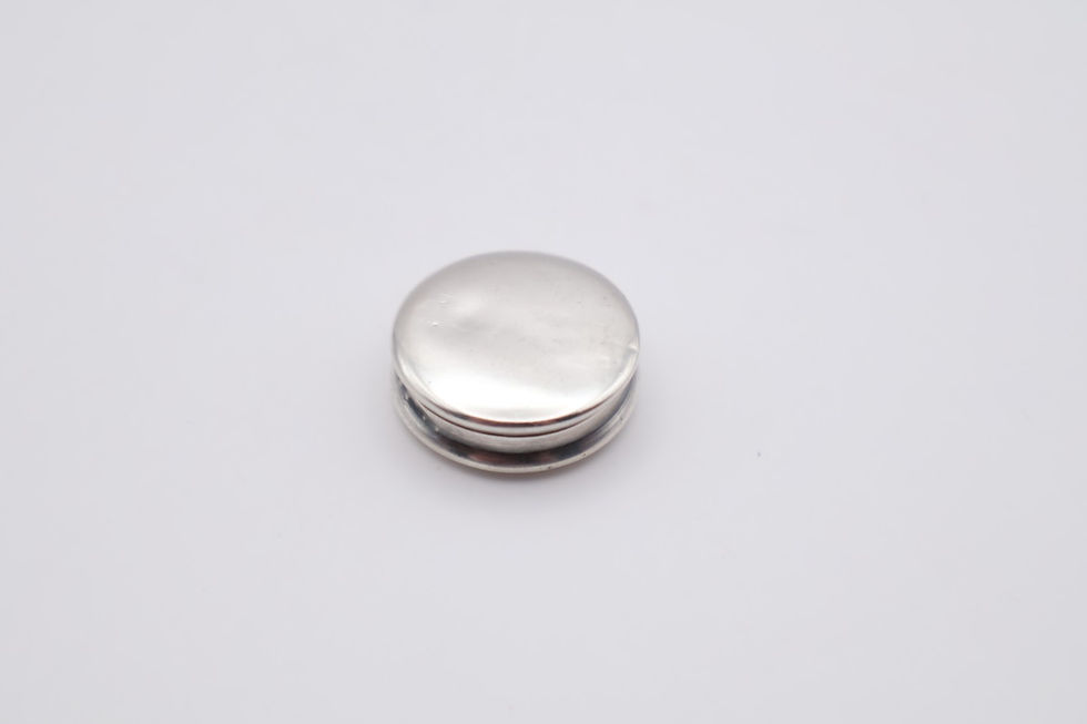 Thumbnail: Antique Sterling Silver Patch Box / Pill Pot Hallmarked Birmingham 1911