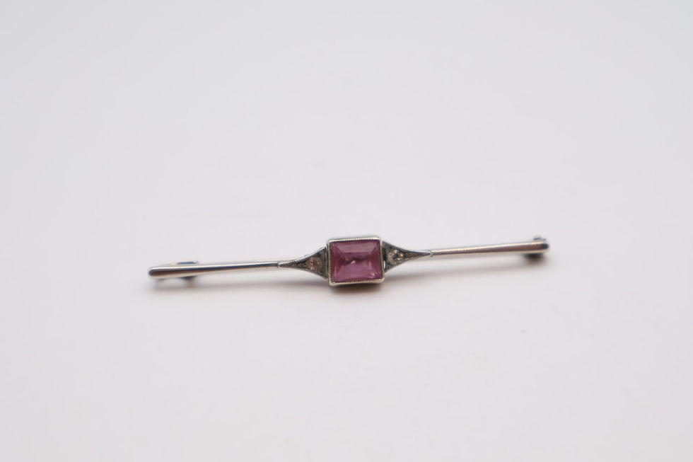 Thumbnail: Vintage Silver Bar Brooch with Pink Stone