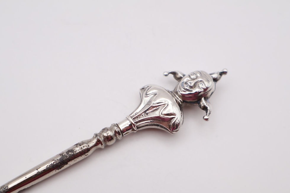 Thumbnail: Antique Novelty Silver Handled Jester Button Hook Hallmarked Birmingham 1910