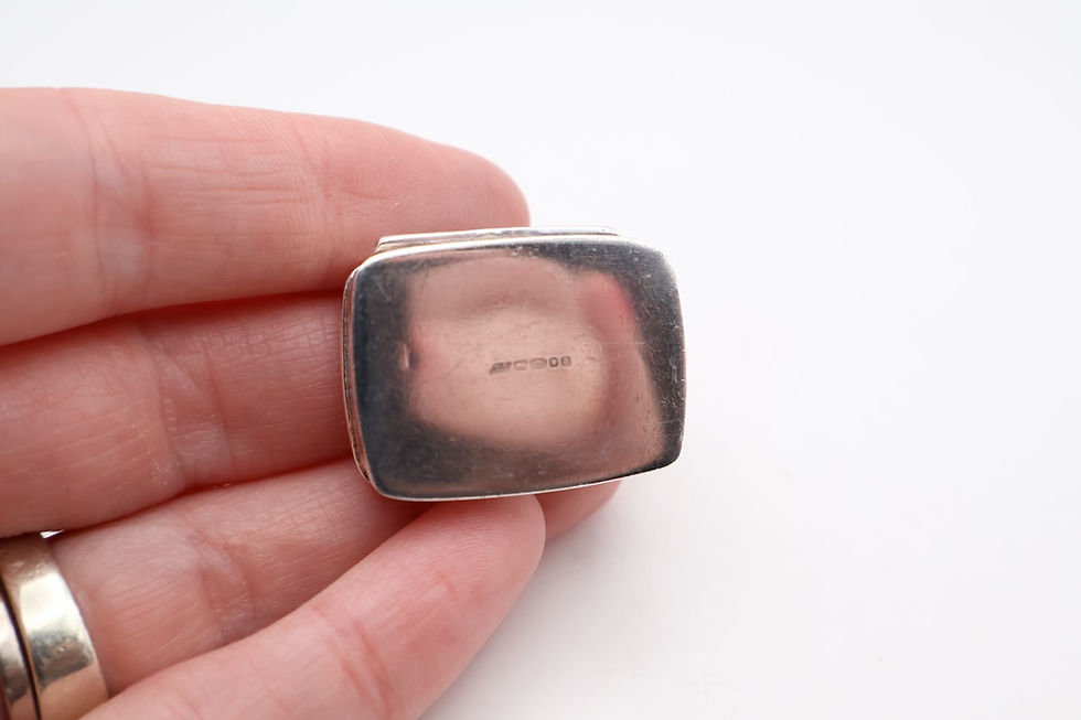 Thumbnail: Contemporary Sterling Silver Rectangle Pill Pot Hallmarked London 2000