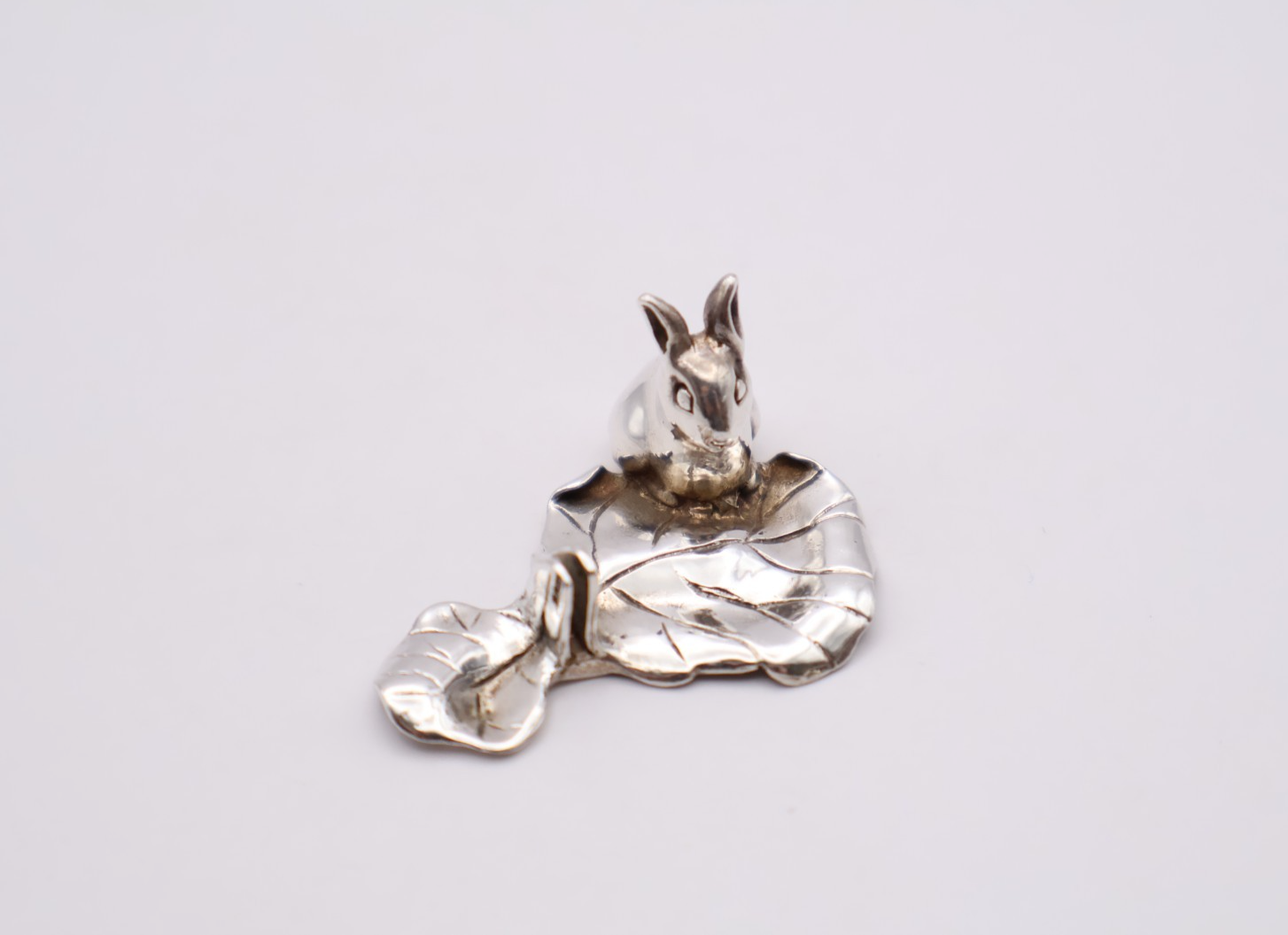 Vintage Silver Rabbit Table Menu Holder London 1988 Clive & Clarissa Cooke