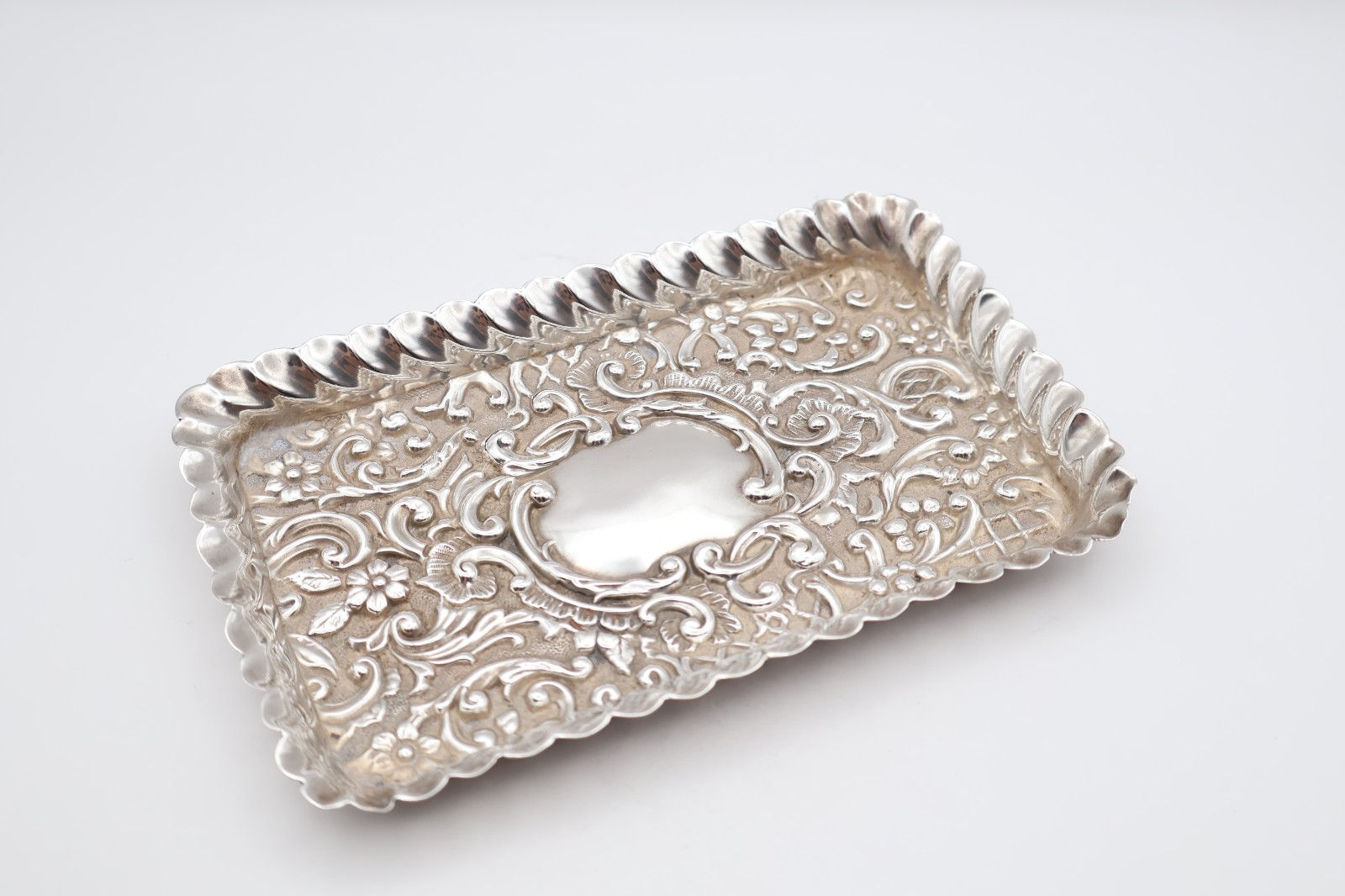 Lovely Antique Solid Silver Repousse Trinket Dish Hallmarked Birmingham 1900