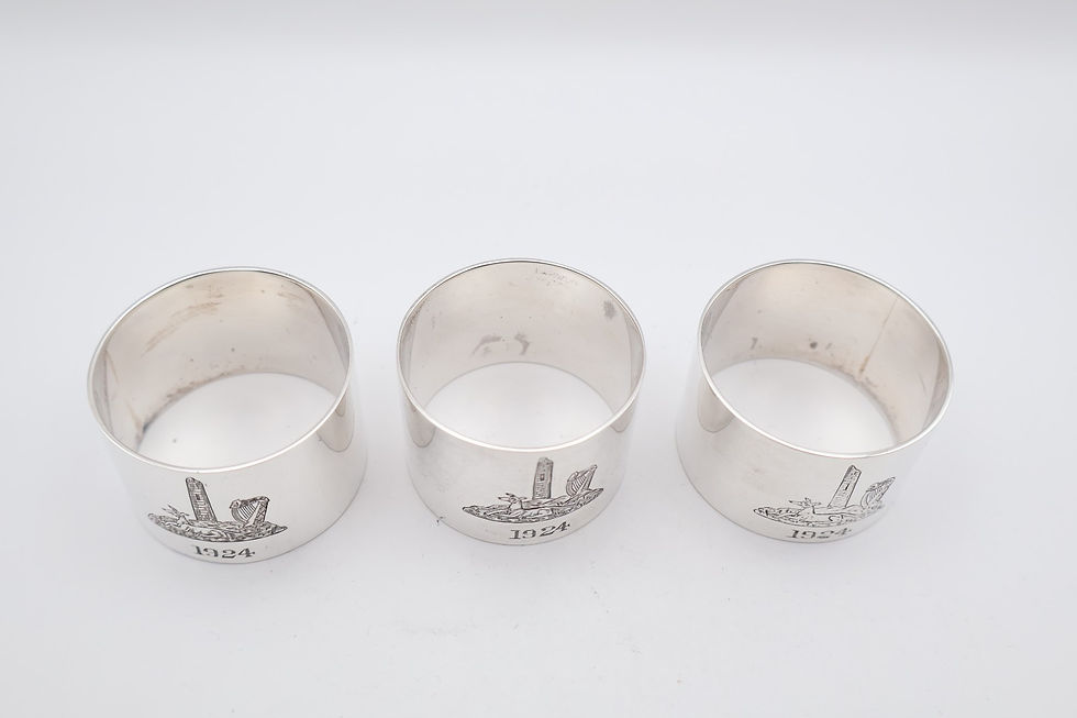 Thumbnail: Antique Sterling Silver Cased Set of 6 Napkin Rings Hallmarked Dublin 1923