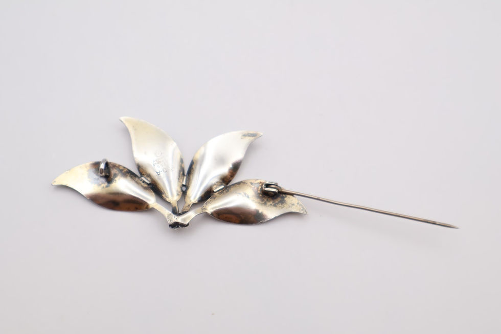 Thumbnail: Vintage Sterling Silver Guilloche Enamel Leaf Brooch Stamped 925 David Anderson