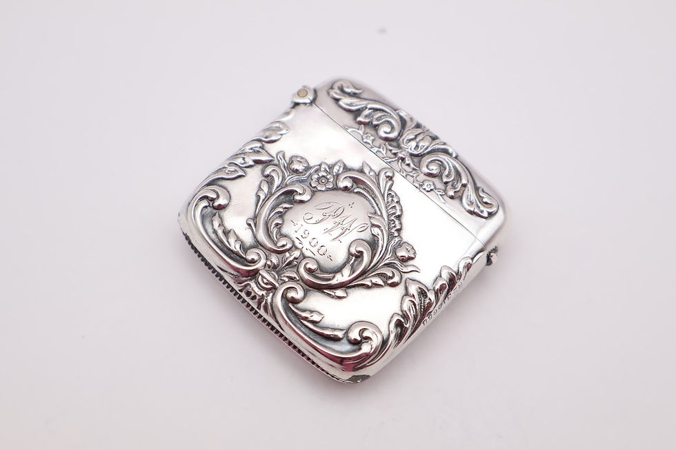 Thumbnail: Antique Victorian Sterling Silver Vesta Case Hallmarked Birmingham 1898