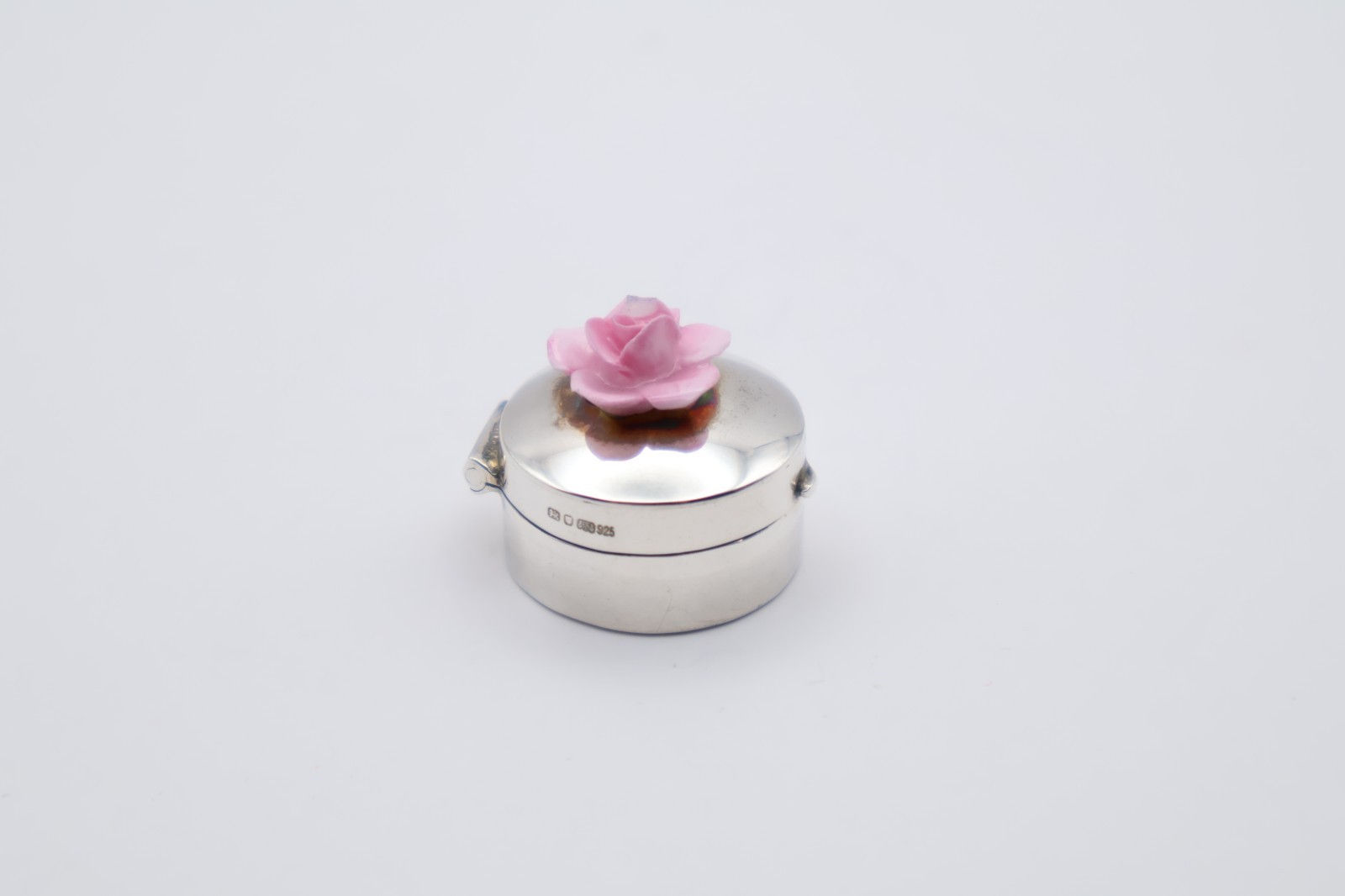 Delightful Vintage Sterling Silver Pill Pot Hallmarked London 1991
