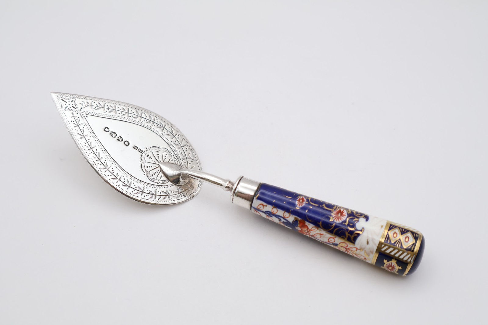 Antique Sterling Silver Crown Derby Cake Slice Trowel Hallmarked London 1887